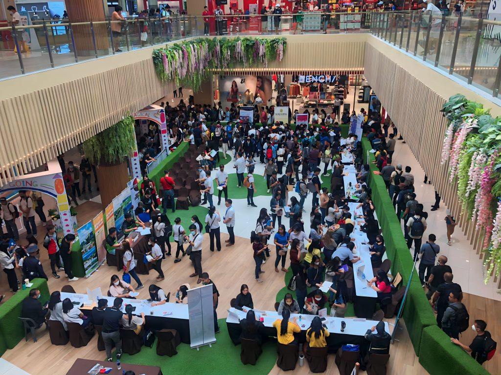 DOLE holds Kalayaan 2023 job fair in Bataan