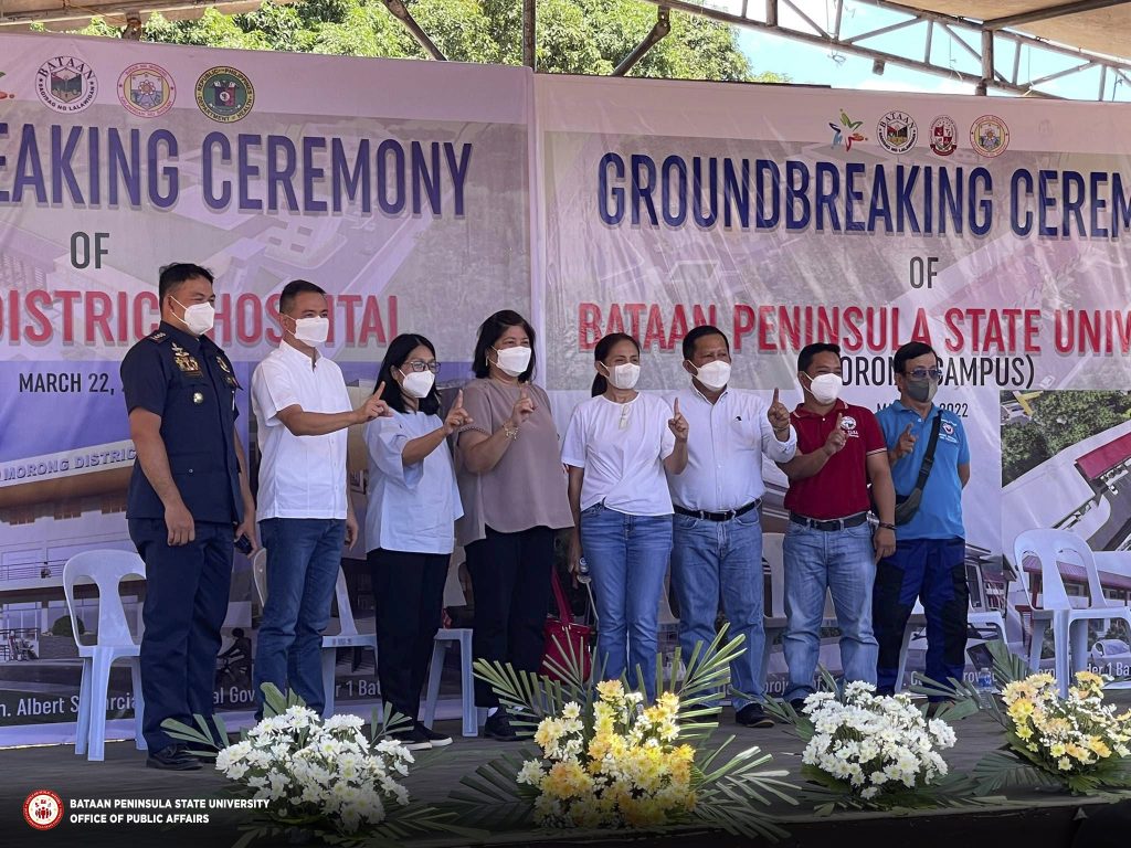 Morong officials thank Garcias for major projects