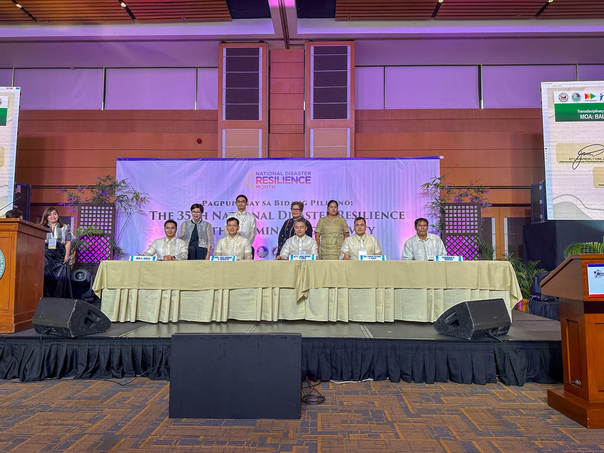 Gov. Joet signs two partnership agreements