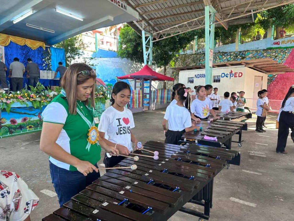 Project Saysay benefits local school band