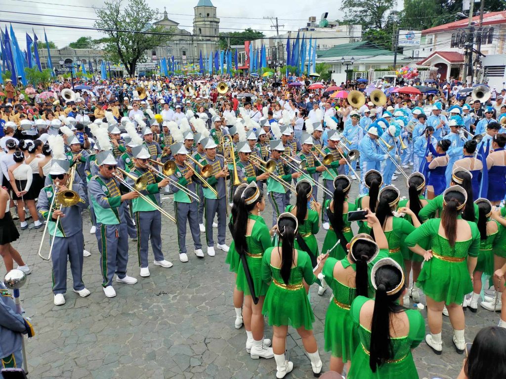 Orani continues to draw devotees