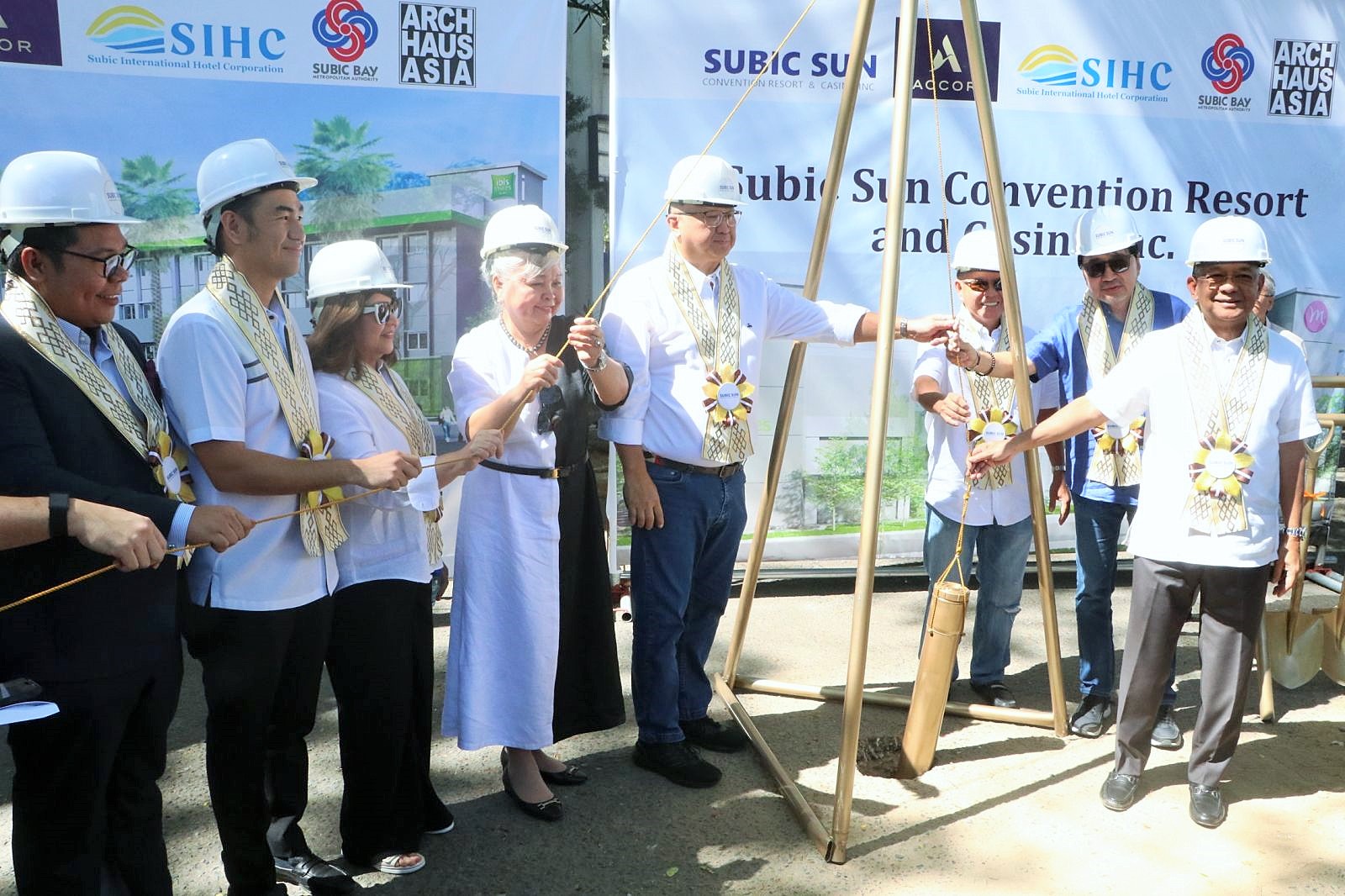 $300M convention resort, casino launched in Subic