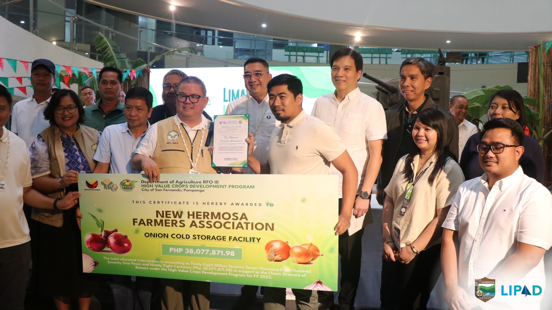 DA turns over P38M onion cold storage to Hermosa farmers