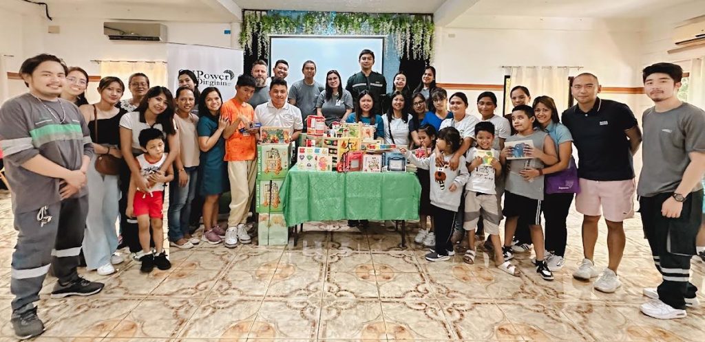GNPD treats special children with art activity