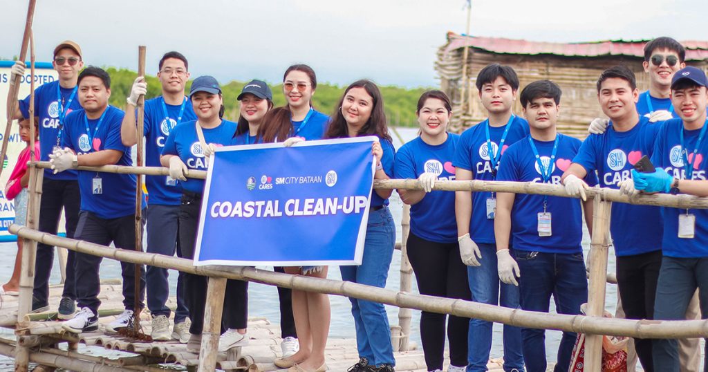 SM City Bataan joins Coastal Clean Up