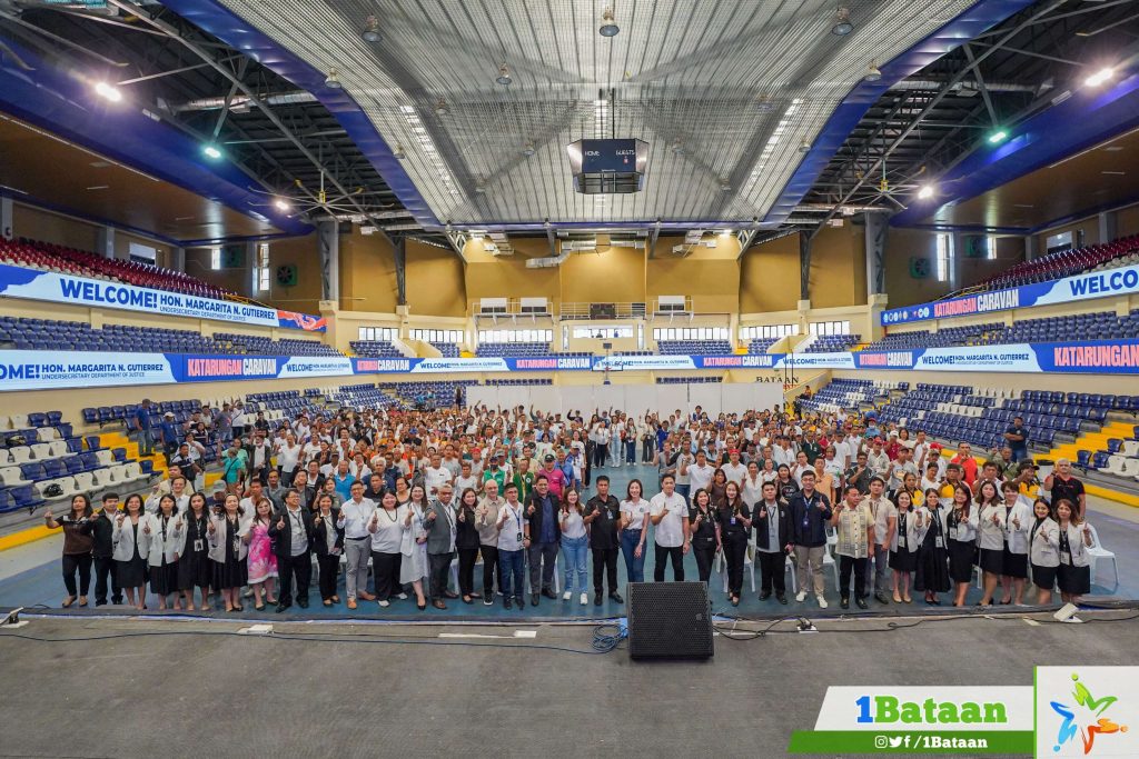 Bataenos receive legal services during Katarungan Caravan