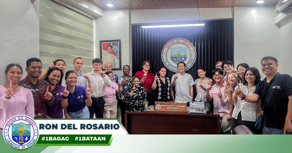 Peace Corp trainees, nagbigay-galang kay Mayor Ron del Rosario