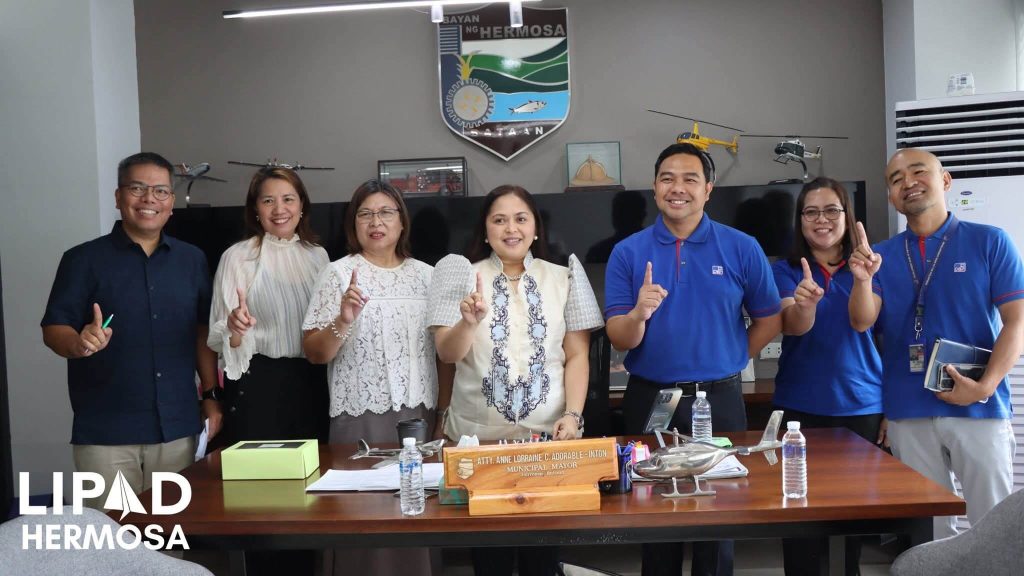 DBP at LandBank bumisita sa Hermosa