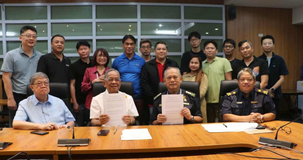 SBMA, BOC ink deal to regulate recyclable non-hazmat in Subic Freeport