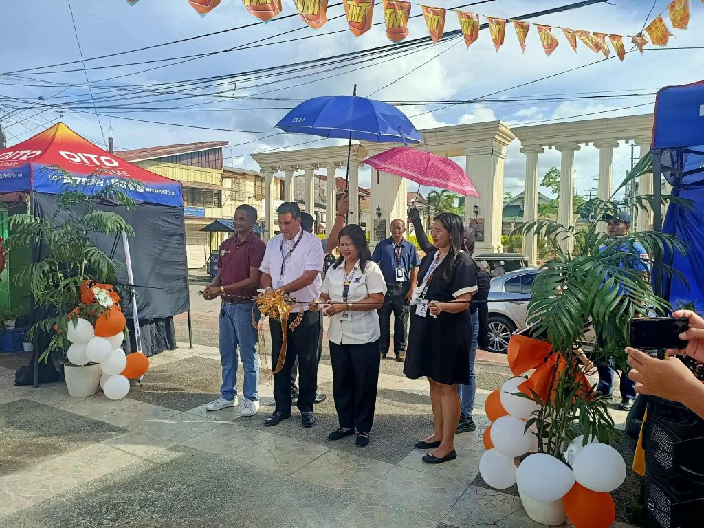 Trade Fair, binuksan sa Abucay