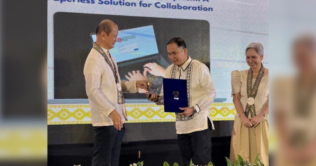 SBMA, ginawaran ng parangal para sa Paperless Initiatives