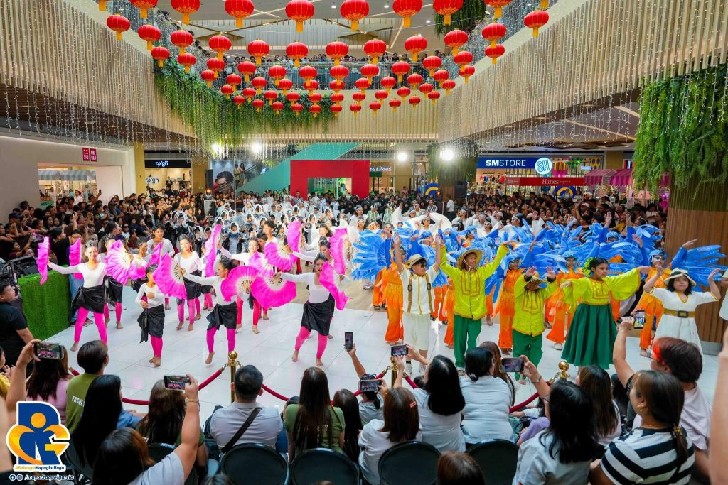 SM City Bataan Hosts “Mukhang Ibon, Sayaw Ibon”