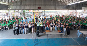 Senior citizens sa Mariveles, tumanggap ng cash gift