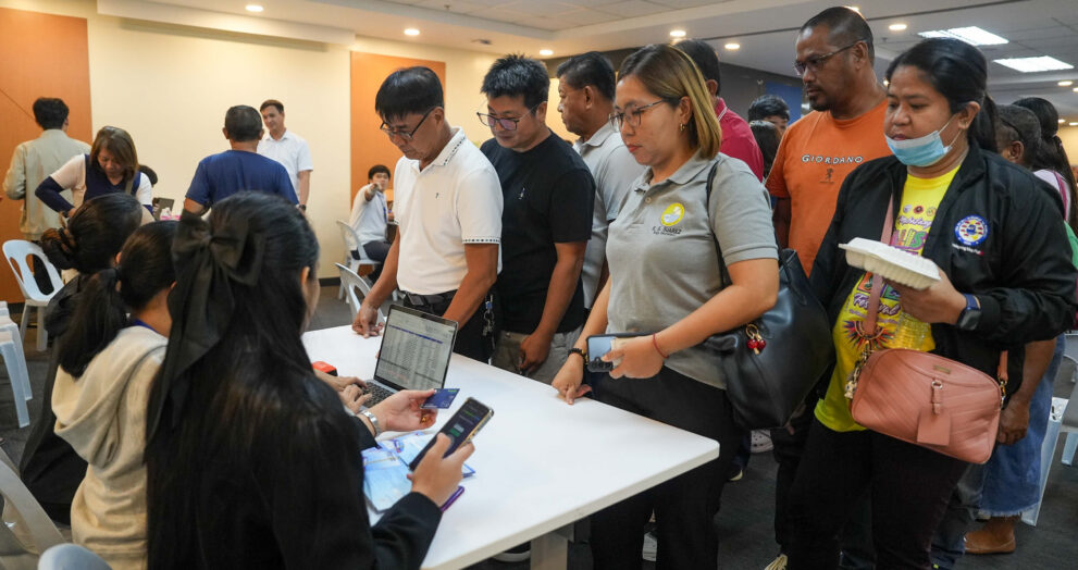 Barangays undergo 1Bataan seal retooling