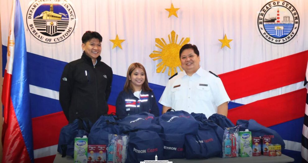 Port of Limay, Petron bring Brigada Eskwela support to Lamao pupils